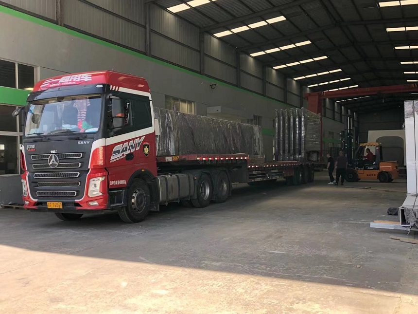 候車(chē)亭發(fā)貨圖 候車(chē)亭發(fā)貨圖