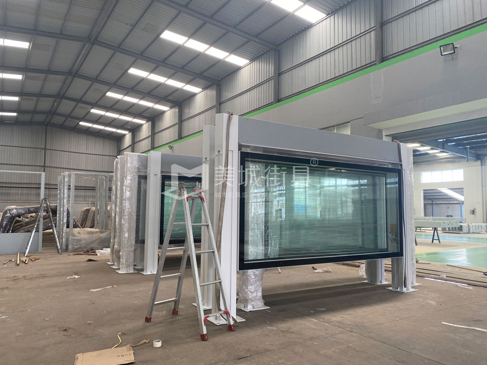 2022.7.1號(hào)美城街具供應(yīng)徐州公交候車(chē)亭發(fā)貨現(xiàn)場(chǎng) 2022.7.1號(hào)美城街具供應(yīng)徐州公交候車(chē)亭發(fā)貨現(xiàn)場(chǎng)