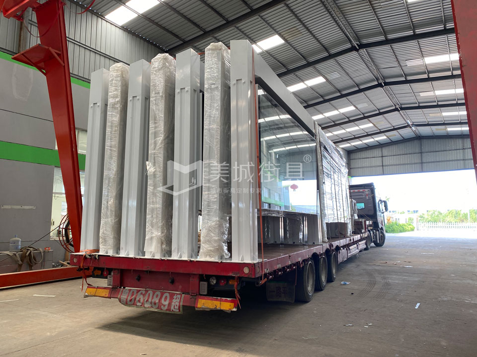 2022.7.1號(hào)美城街具供應(yīng)徐州公交候車(chē)亭發(fā)貨現(xiàn)場(chǎng) 2022.7.1號(hào)美城街具供應(yīng)徐州公交候車(chē)亭發(fā)貨現(xiàn)場(chǎng)