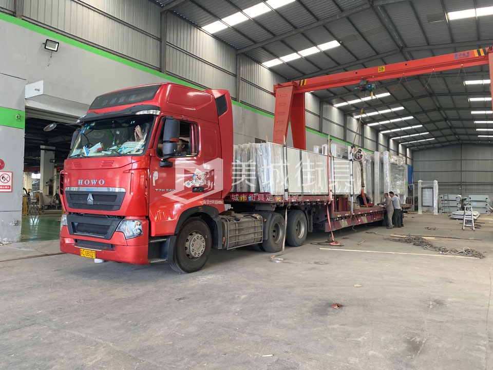 公交站臺(tái)發(fā)貨 公交站臺(tái)發(fā)貨